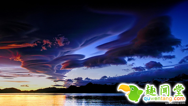 10种就像是天神降临才会出现的惊奇云体。#8乳房云超有趣!