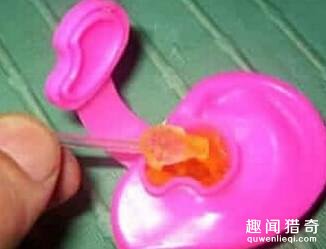 重口味食物:耳屎糖