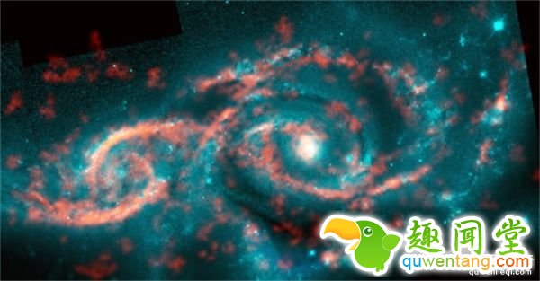 相撞星系构成太空巨眼,眼睑瞳孔清晰可见--趣味说