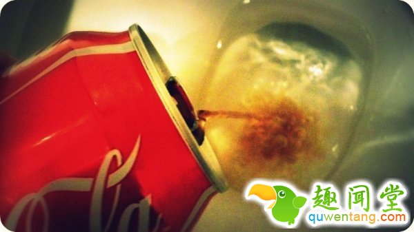 食物也是清洁剂：可口可乐可以洗马桶