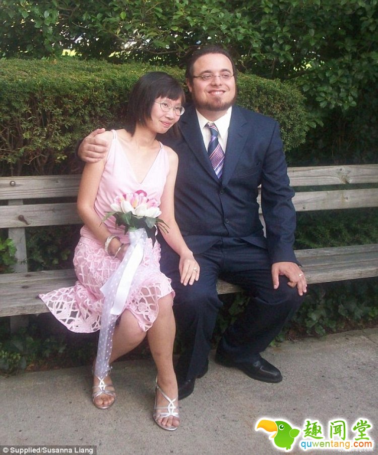 相恋结婚9年后,我的丈夫变成了我的妻子
